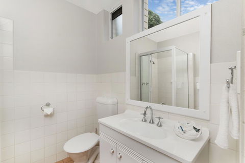 The Robert Towns - Accommodation Sunshine Coast 5