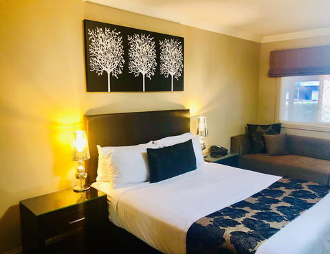 Ambassador On Ruthven - Accommodation Sunshine Coast 40