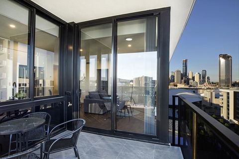 Atlas Apartments By CLLIX - Accommodation Sunshine Coast 8