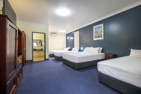 Nightcap At Atherton Hotel - Accommodation Sunshine Coast 0