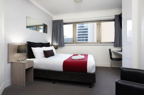 George Williams Hotel - Accommodation Sunshine Coast 5