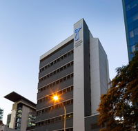 George Williams Hotel - Accommodation Sunshine Coast