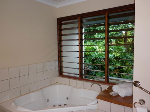 Allumbah Pocket Cottages - Accommodation Sunshine Coast 4