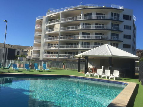 Fairways Golf & Beach Retreat Bribie Island - Accommodation Sunshine Coast 0