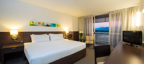 Cairns Harbourside Hotel - Accommodation Sunshine Coast 3
