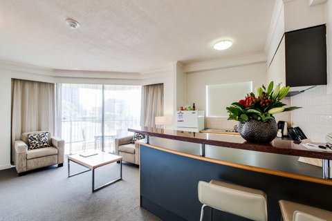 Central Cosmo Apartment Hotel - Accommodation Sunshine Coast 28