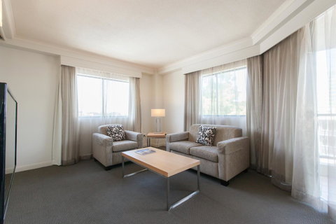 Central Cosmo Apartment Hotel - Accommodation Sunshine Coast 14