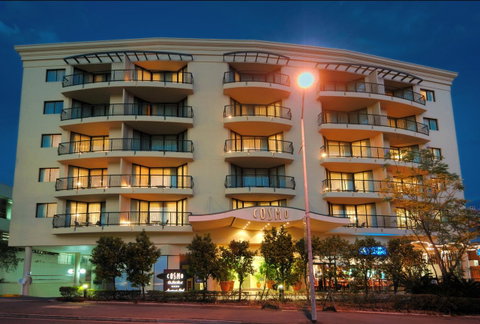 Central Cosmo Apartment Hotel - Accommodation Sunshine Coast 7