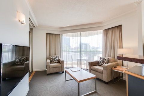 Central Cosmo Apartment Hotel - Accommodation Sunshine Coast 27