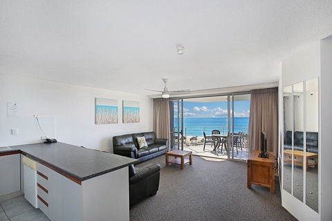 Catalina Resort - Accommodation Sunshine Coast 38