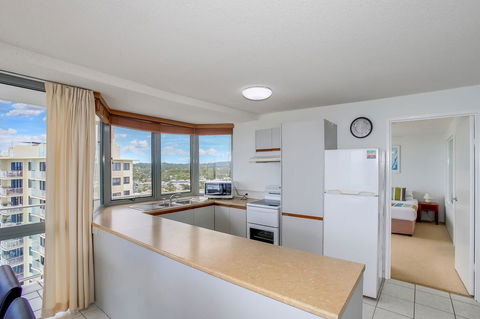 Catalina Resort - Accommodation Sunshine Coast 6