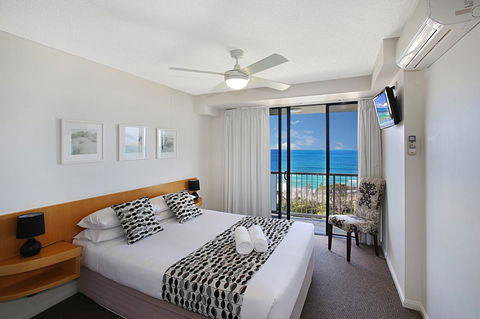 Catalina Resort - Accommodation Sunshine Coast 11