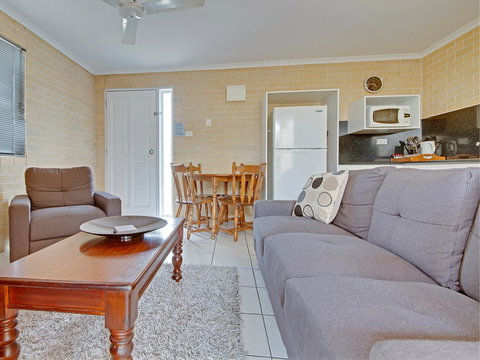 Murray Street Apartments - Accommodation Sunshine Coast 35