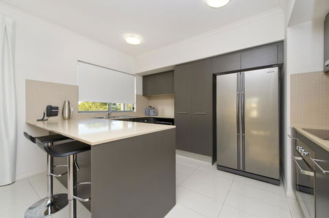 On The Bay Apartments - Accommodation Sunshine Coast 14