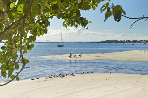 On The Bay Apartments - Accommodation Sunshine Coast 12