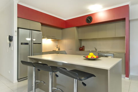 On The Bay Apartments - Accommodation Sunshine Coast 26
