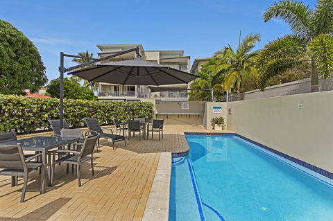 On The Bay Apartments - Accommodation Sunshine Coast 25