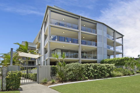 On The Bay Apartments - Accommodation Sunshine Coast 21
