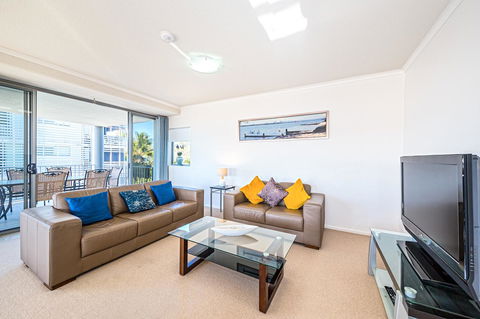 On The Bay Apartments - Accommodation Sunshine Coast 5