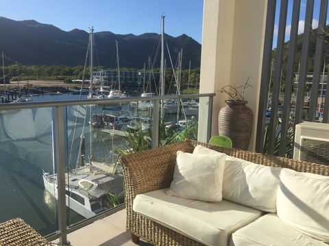 Absolute Waterfront Magnetic Island - Accommodation Sunshine Coast 0
