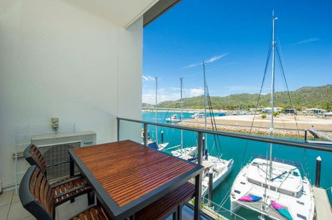 Absolute Waterfront Magnetic Island - Accommodation Sunshine Coast 25