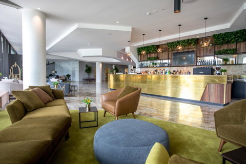 Eatons Hill Hotel - Accommodation Sunshine Coast 7