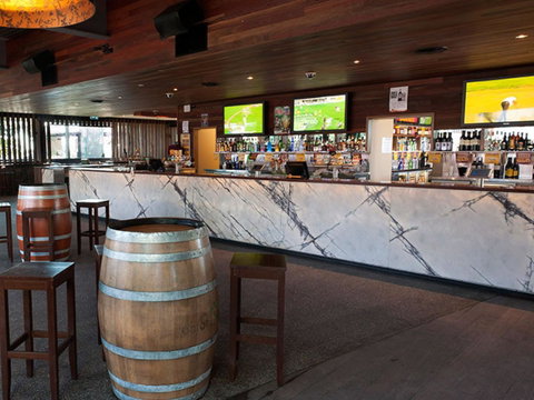 Eatons Hill Hotel - Accommodation Sunshine Coast 38