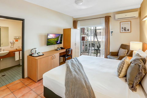 Coral Tree Inn - Accommodation Sunshine Coast 20