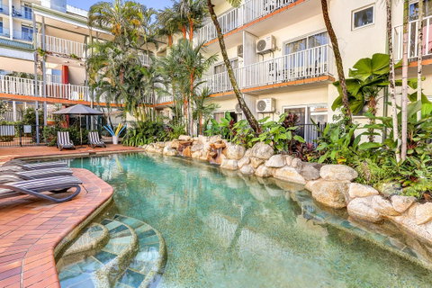 Coral Tree Inn - Accommodation Sunshine Coast 24