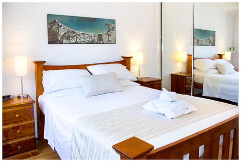 Clifton Sands Holiday Units - Accommodation Sunshine Coast 29