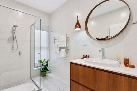 Bower 63 - Accommodation Sunshine Coast 13