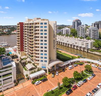 Central Dockside Apartment Hotel - Accommodation Sunshine Coast