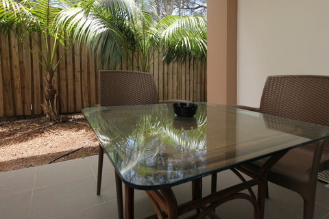 Novena Palms Motel - Accommodation Sunshine Coast 3