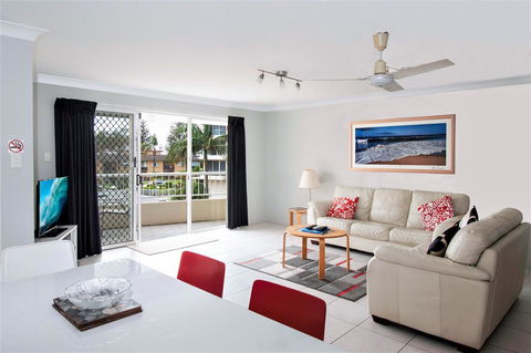 Key Largo Holiday Apartments - Accommodation Sunshine Coast 4