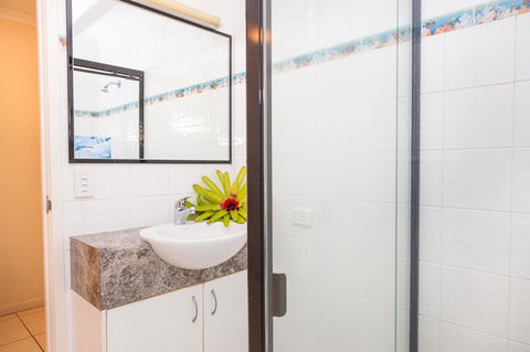 Cylinder Beach Mooloomba Unit 3 - Accommodation Sunshine Coast 11