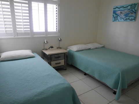 Cylinder Beach Mooloomba Unit 3 - Accommodation Sunshine Coast 9
