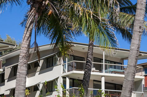 Cylinder Beach Mooloomba Unit 3 - Accommodation Sunshine Coast 14