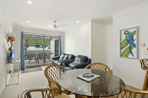 Location! 2BR Town View Unit In Centre Of Airlie. - Accommodation Sunshine Coast 16