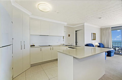 Majorca Isle Beachside Resort - Accommodation Sunshine Coast 3