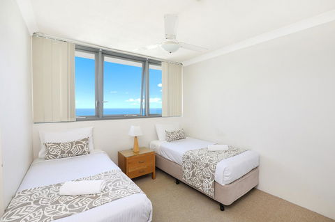 Majorca Isle Beachside Resort - Accommodation Sunshine Coast 5