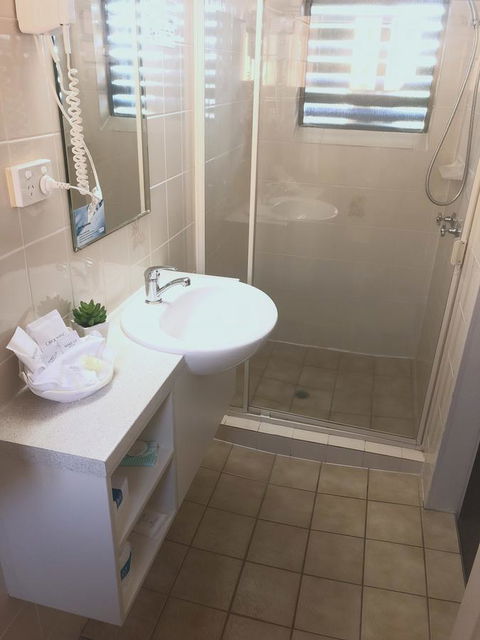 City Motor Inn - Accommodation Sunshine Coast 2