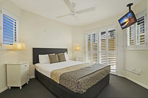 Malibu Apartments - Accommodation Sunshine Coast 6