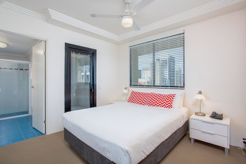 Republic Apartments Brisbane City - Accommodation Sunshine Coast 4