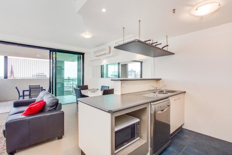Republic Apartments Brisbane City - Accommodation Sunshine Coast 21