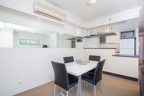Republic Apartments Brisbane City - Accommodation Sunshine Coast 19
