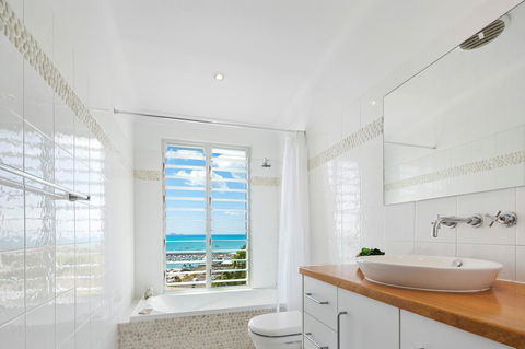 Nautilus On The Hill - Airlie Beach - Accommodation Sunshine Coast 34