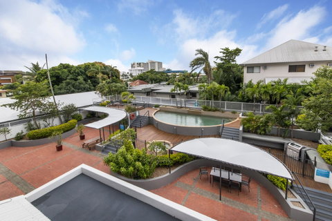 Sunshine Tower Hotel - Accommodation Sunshine Coast 17