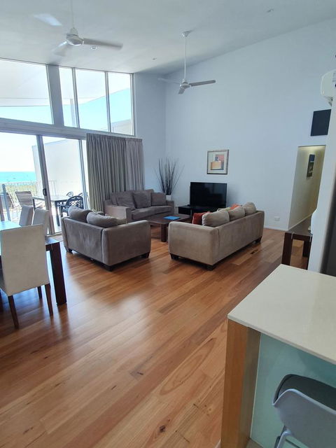Azure Sea Whitsunday Resort - Accommodation Sunshine Coast 21