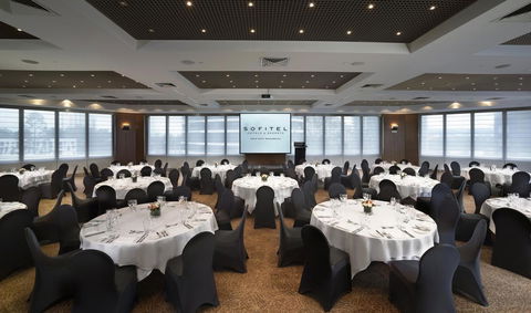Sofitel Gold Coast Broadbeach - Accommodation Sunshine Coast 28