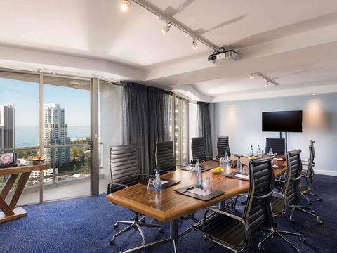 Sofitel Gold Coast Broadbeach - Accommodation Sunshine Coast 42